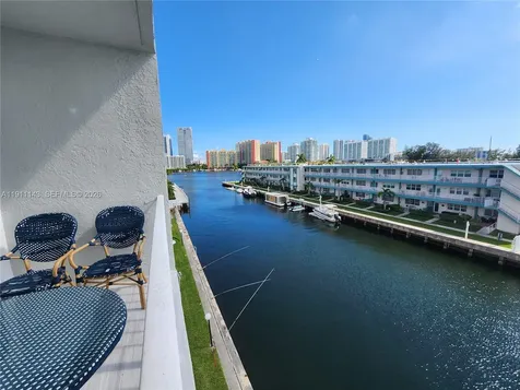 3944 NE 167th Street North Miami Beach FL 33160