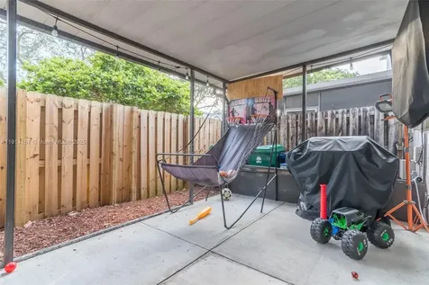 12152 SW 49th Court Cooper City FL 33330