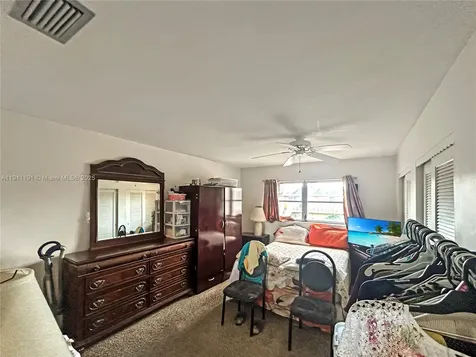 2112 NE 1st Way Boynton Beach FL 33435