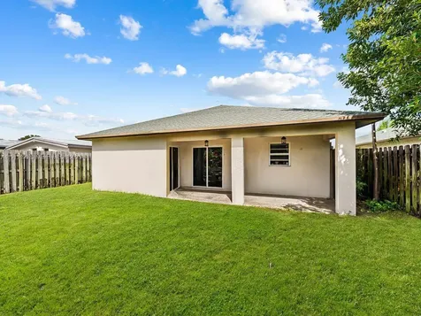 230 Ipswich Street Boca Raton FL 33487
