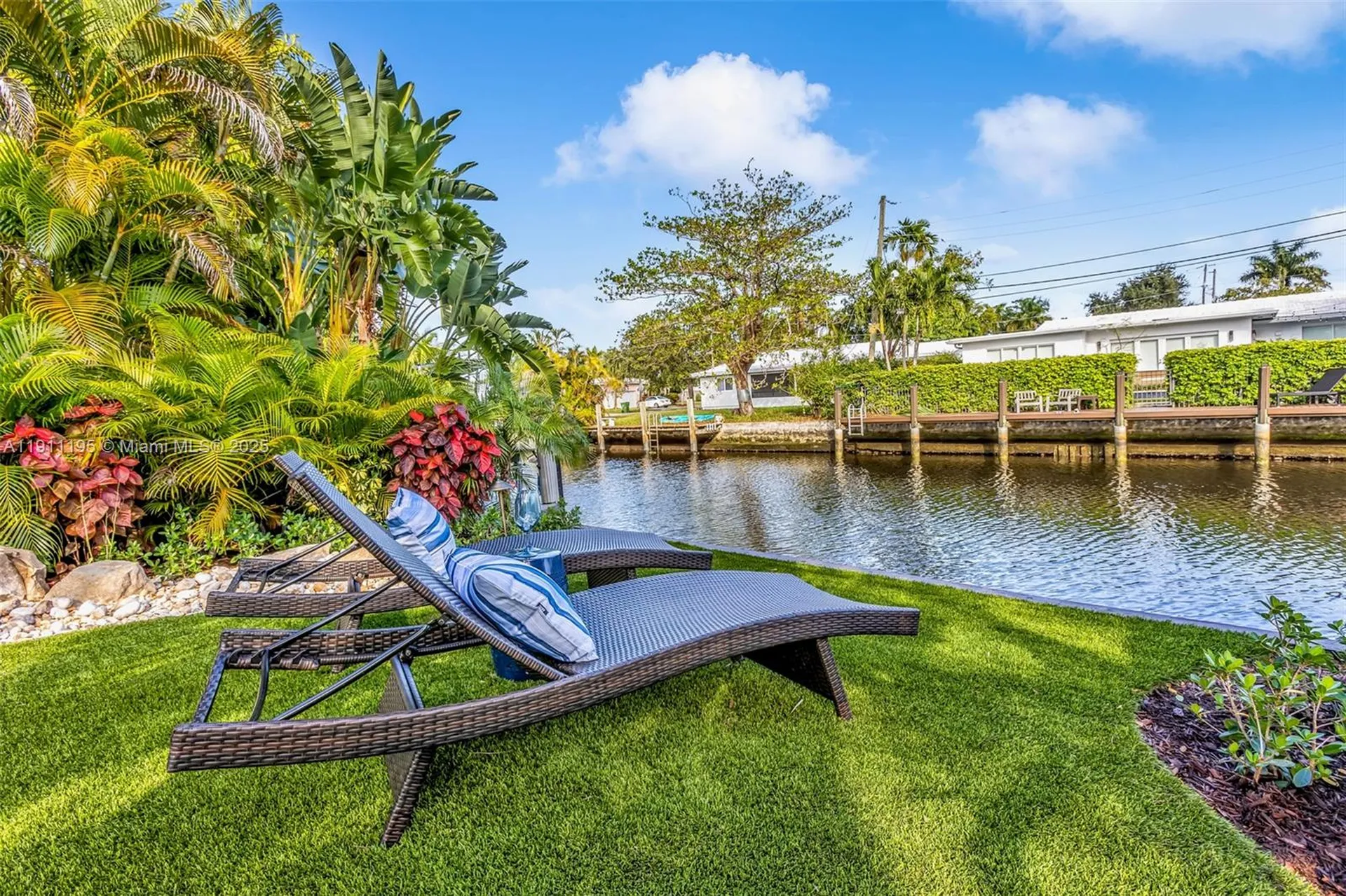 2004 NE 17th Way Fort Lauderdale FL 33305