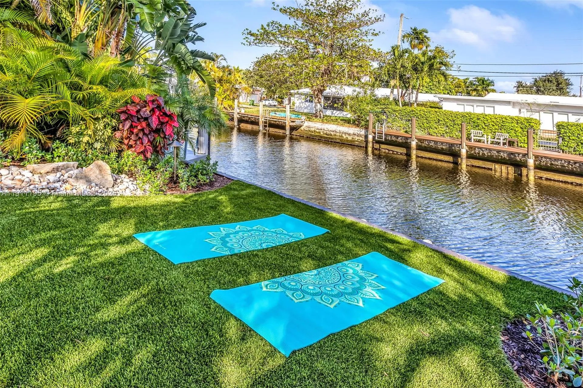 2004 NE 17th Way Fort Lauderdale FL 33305