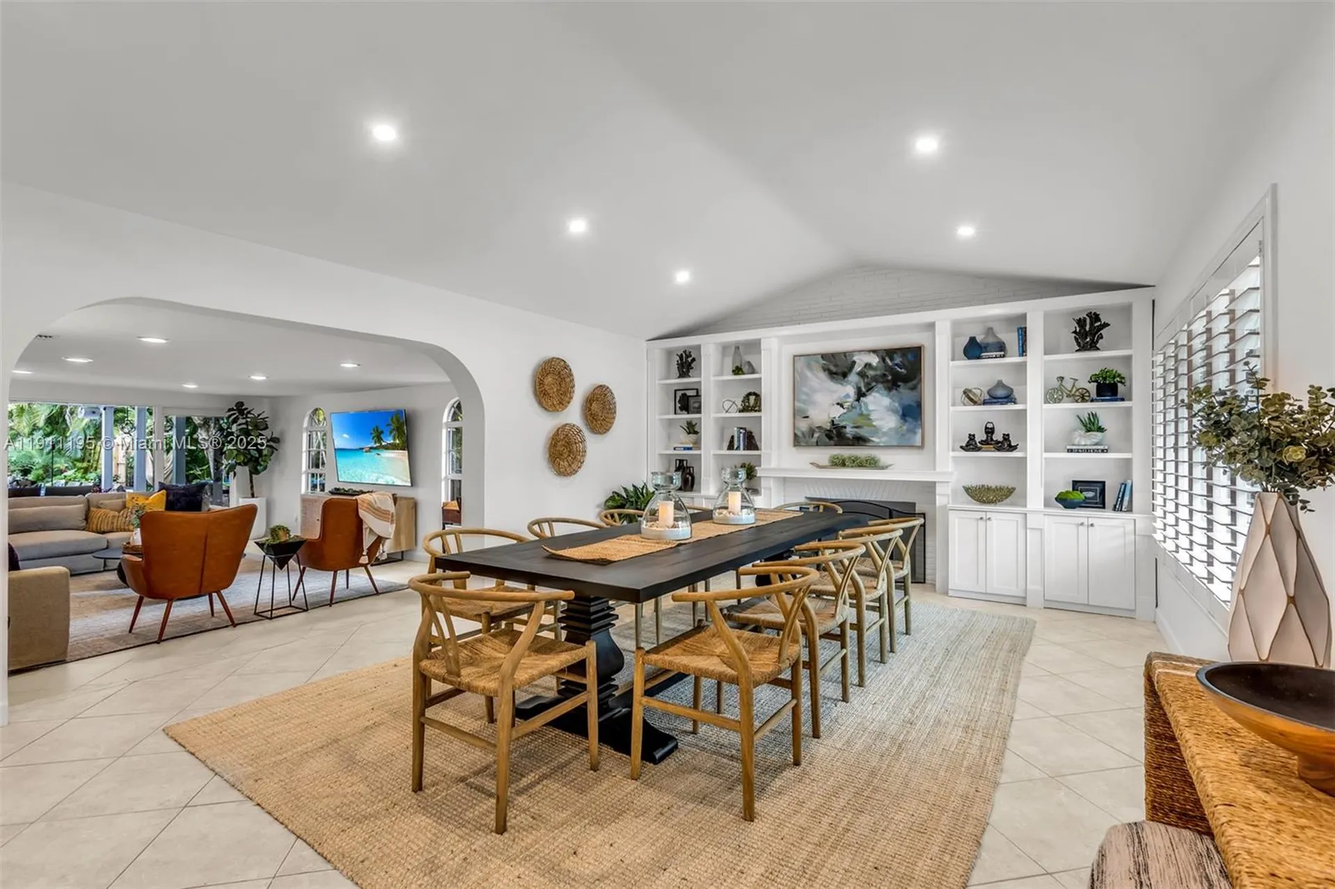 2004 NE 17th Way Fort Lauderdale FL 33305