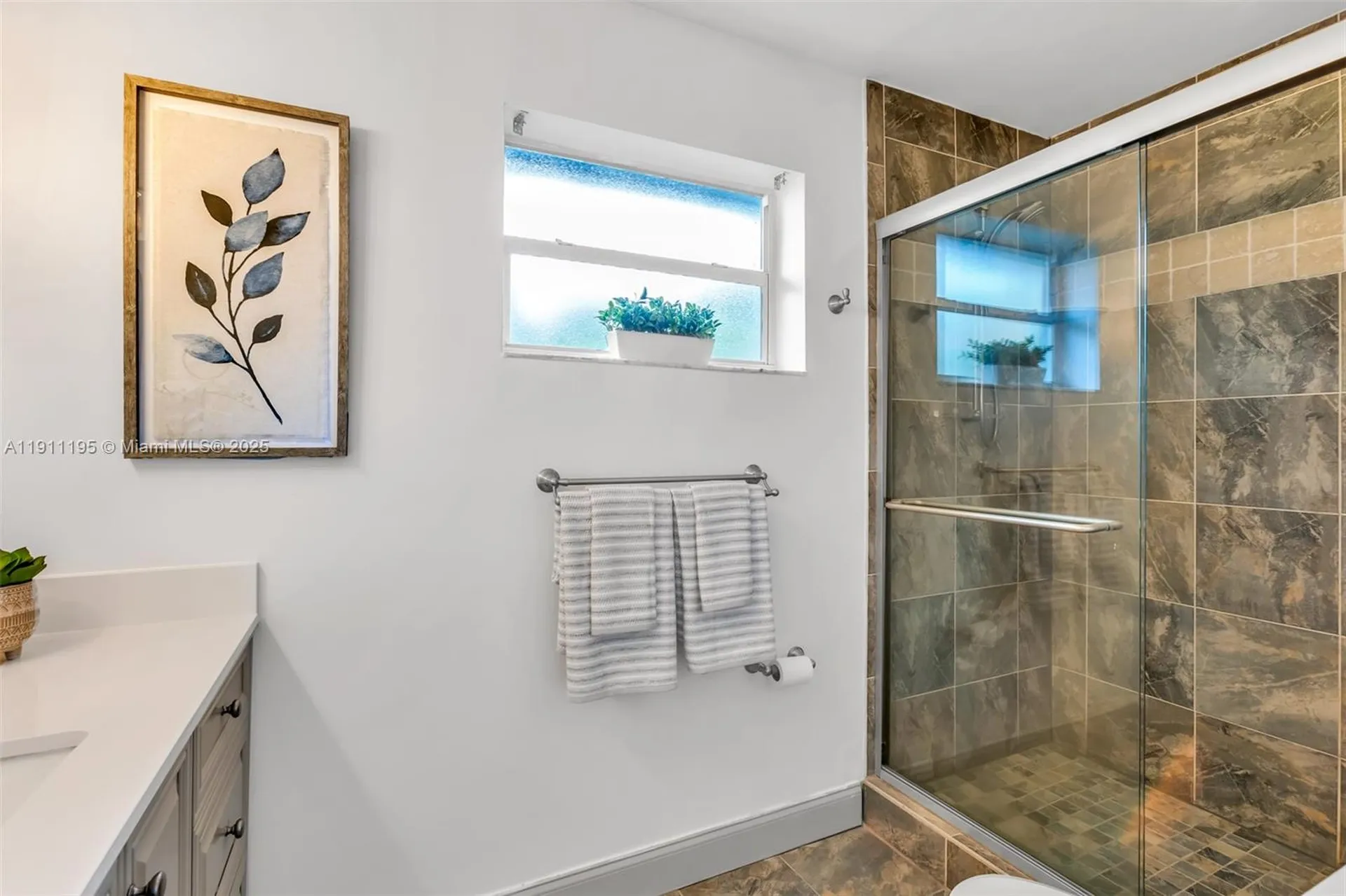 2004 NE 17th Way Fort Lauderdale FL 33305