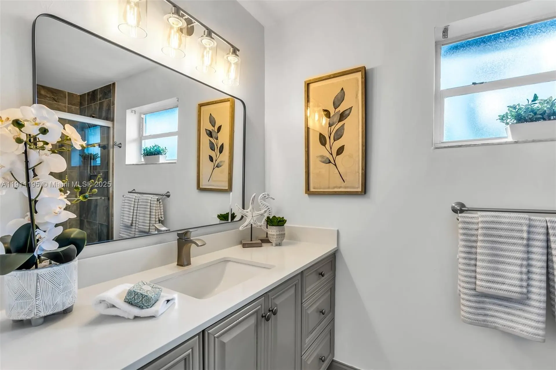 2004 NE 17th Way Fort Lauderdale FL 33305