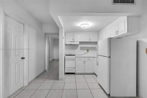 1330 W 54th Street Hialeah FL 33012