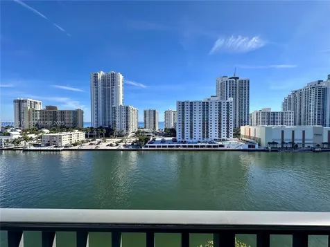 800 Parkview Drive Hallandale Beach FL 33009