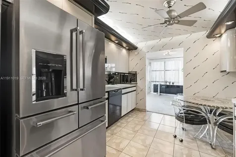 800 Parkview Drive Hallandale Beach FL 33009