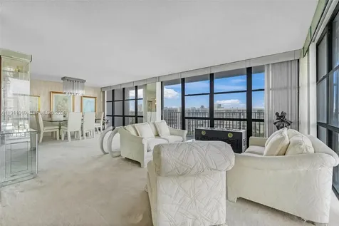 800 Parkview Drive Hallandale Beach FL 33009