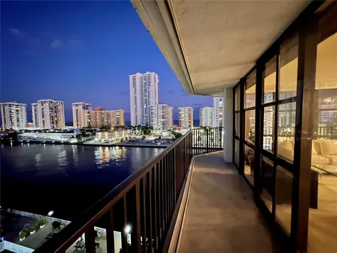 800 Parkview Drive Hallandale Beach FL 33009