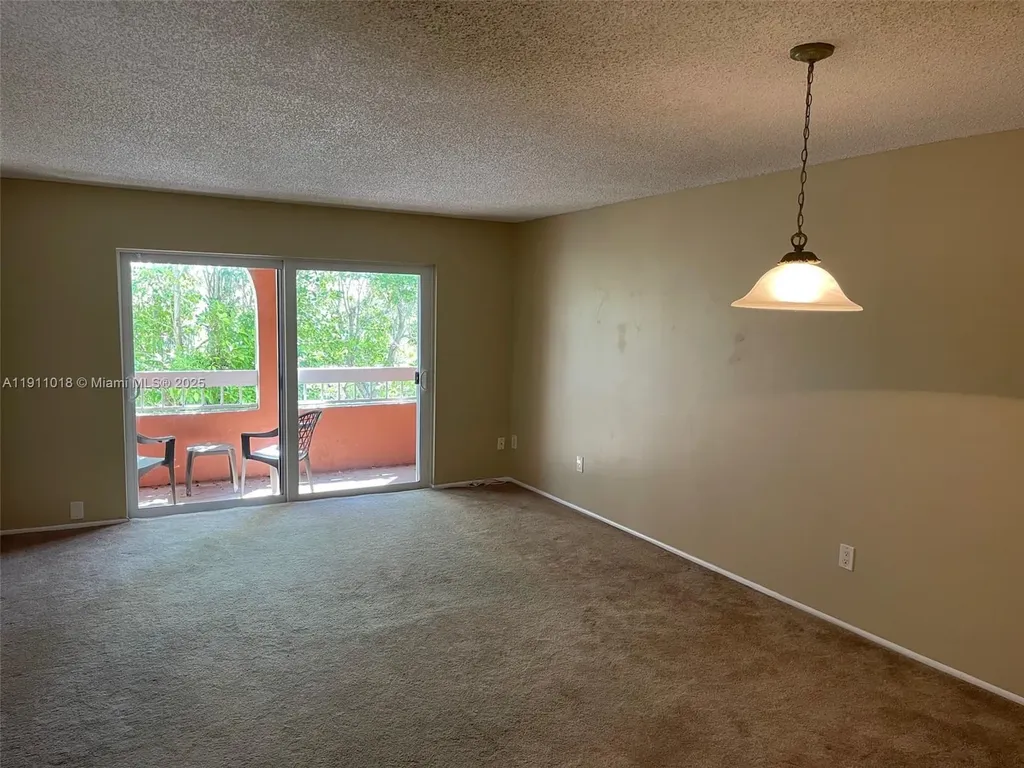 7845 Camino Real Miami FL 33143