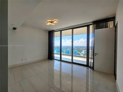 18975 Collins Avenue Sunny Isles Beach FL 33160