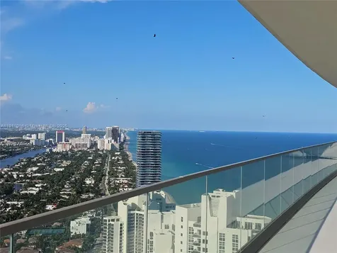 18975 Collins Avenue Sunny Isles Beach FL 33160