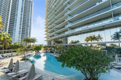 18975 Collins Avenue Sunny Isles Beach FL 33160