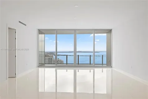 300 Biscayne Blvd Way Miami FL 33131