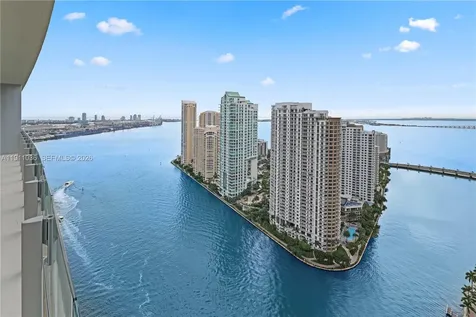 300 Biscayne Blvd Way Miami FL 33131
