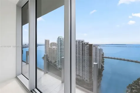 300 Biscayne Blvd Way Miami FL 33131