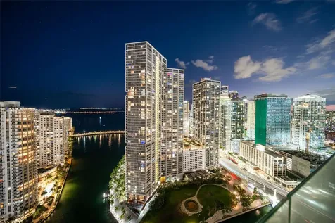 300 Biscayne Blvd Way Miami FL 33131