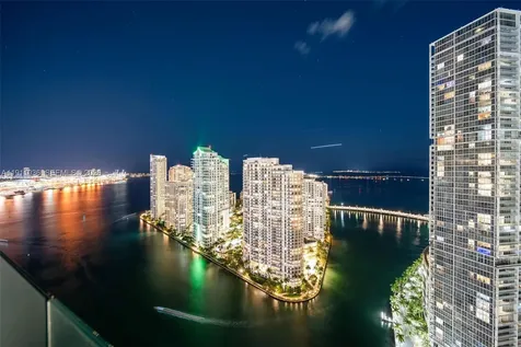 300 Biscayne Blvd Way Miami FL 33131
