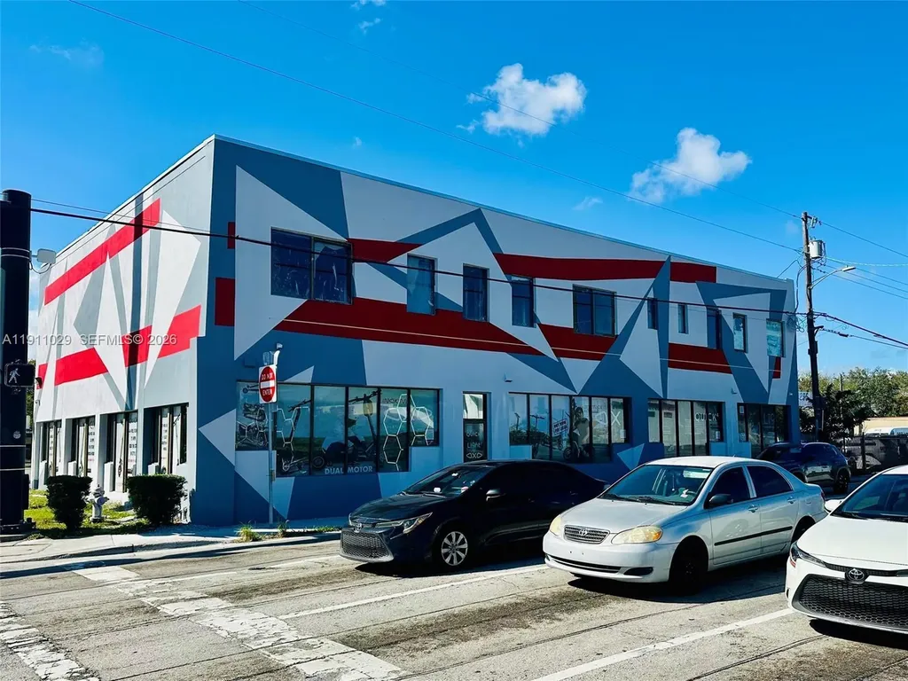 9 N Dixie Highway Hallandale Beach FL 33009