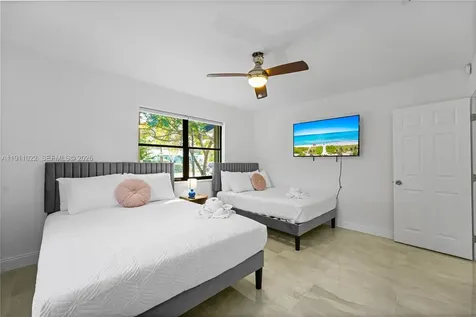 2827 Adams Street Hollywood FL 33020