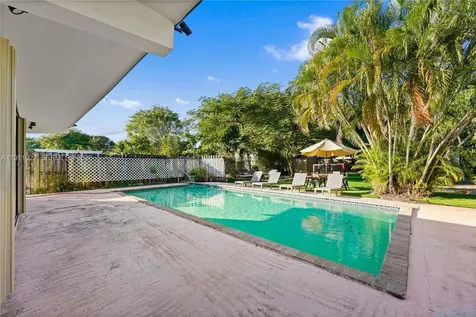 2827 Adams Street Hollywood FL 33020
