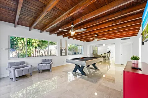 2827 Adams Street Hollywood FL 33020