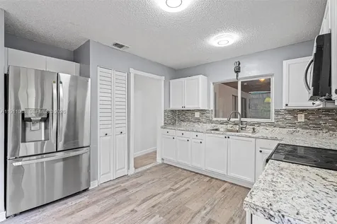 1519 SW 103rd Avenue Miami FL 33174