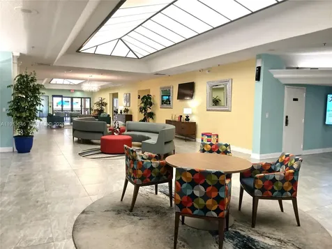 10442 Sunrise Lakes Boulevard Sunrise FL 33322