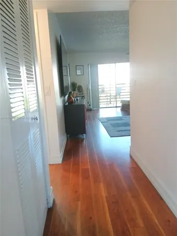 10442 Sunrise Lakes Boulevard Sunrise FL 33322