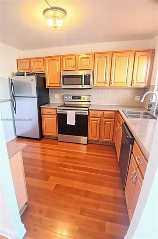 10442 Sunrise Lakes Boulevard Sunrise FL 33322