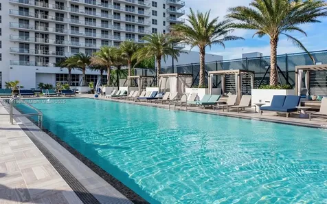 4010 S Ocean Drive Hollywood FL 33019