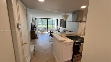 20500 W Country Club Drive Aventura FL 33180