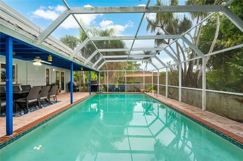 17600 SW 91st Avenue Palmetto Bay FL 33157