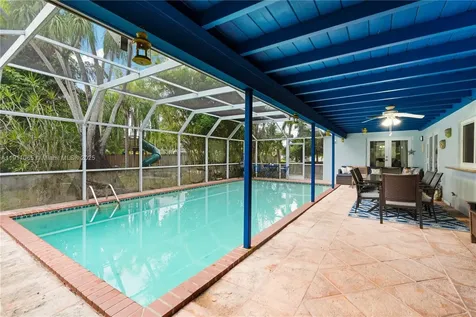 17600 SW 91st Avenue Palmetto Bay FL 33157