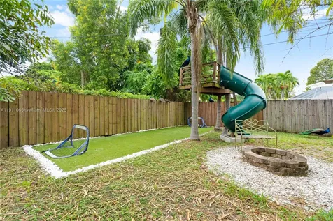 17600 SW 91st Avenue Palmetto Bay FL 33157