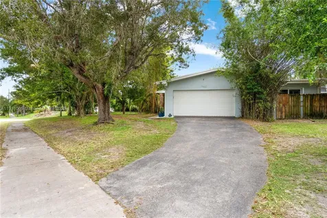 17600 SW 91st Avenue Palmetto Bay FL 33157