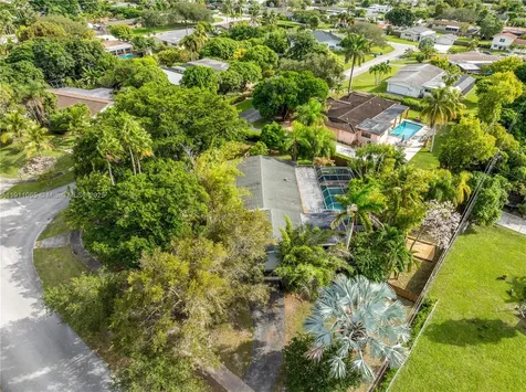 17600 SW 91st Avenue Palmetto Bay FL 33157