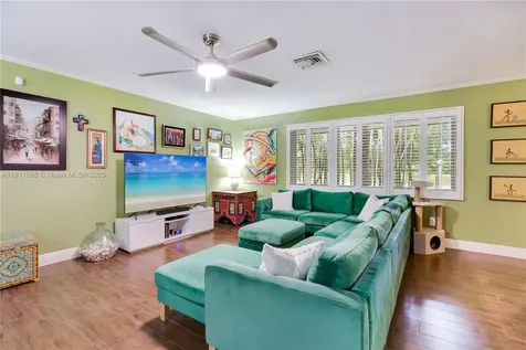 17600 SW 91st Avenue Palmetto Bay FL 33157
