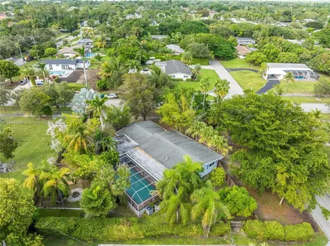 17600 SW 91st Avenue Palmetto Bay FL 33157
