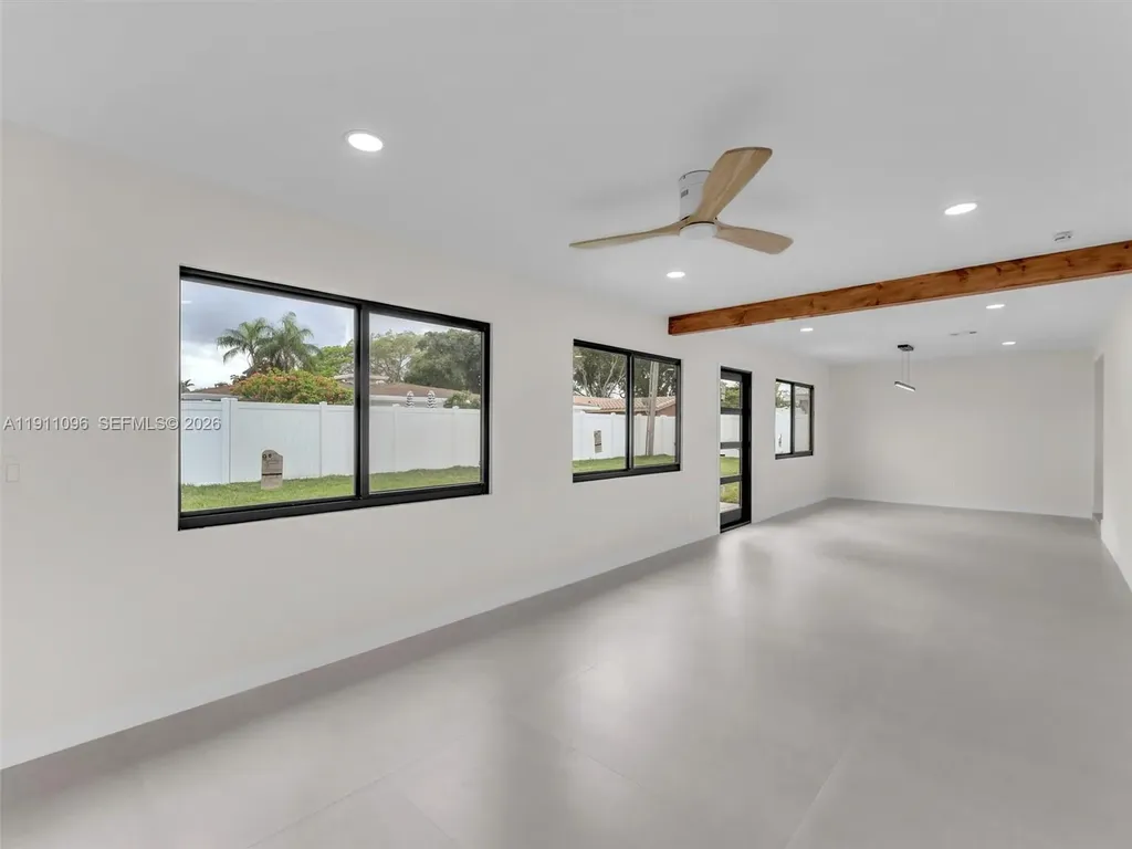 2120 NE 55th Court Fort Lauderdale FL 33308