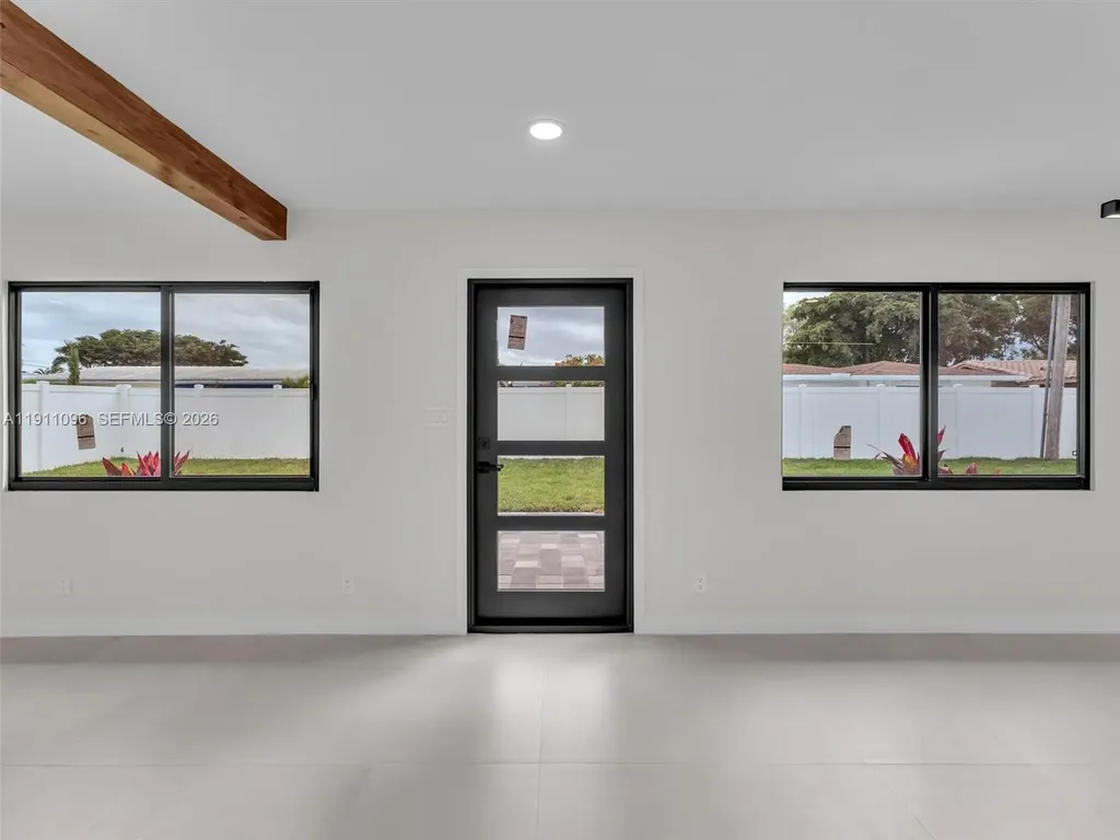 2120 NE 55th Court Fort Lauderdale FL 33308