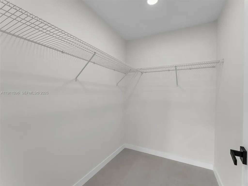 2120 NE 55th Court Fort Lauderdale FL 33308