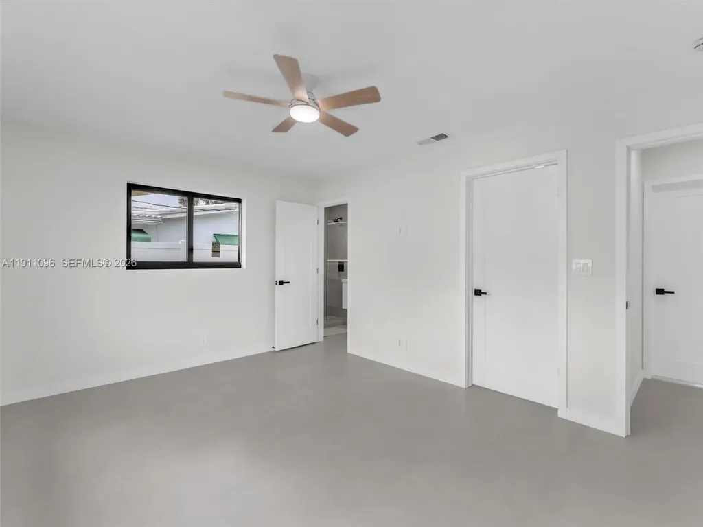 2120 NE 55th Court Fort Lauderdale FL 33308