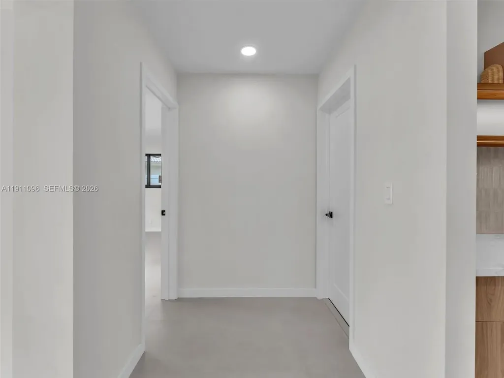 2120 NE 55th Court Fort Lauderdale FL 33308