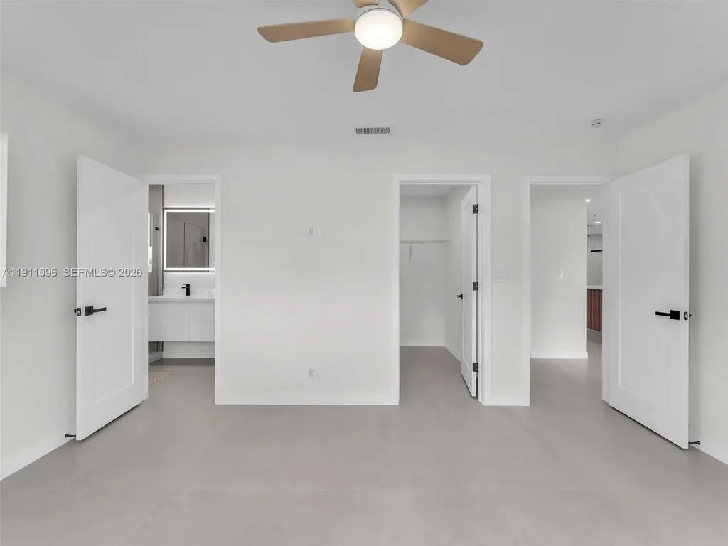 2120 NE 55th Court Fort Lauderdale FL 33308
