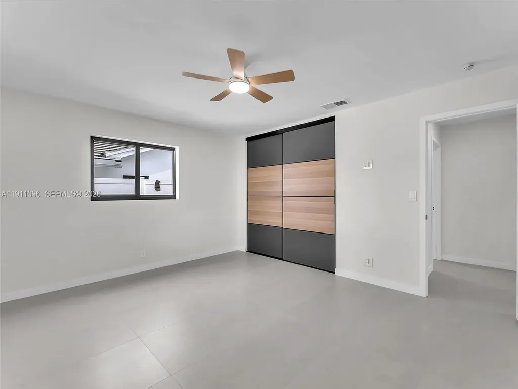 2120 NE 55th Court Fort Lauderdale FL 33308