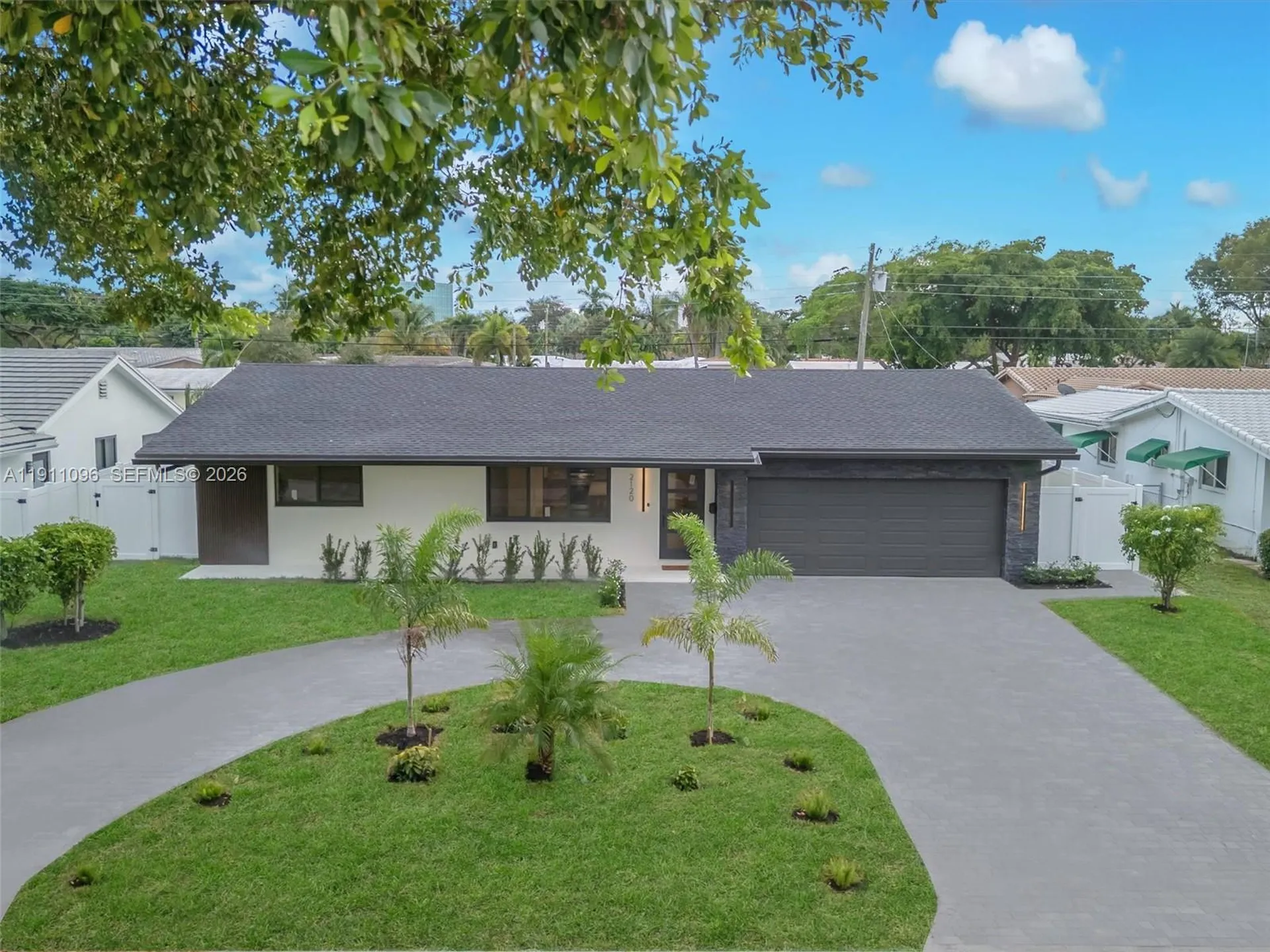 2120 NE 55th Court Fort Lauderdale FL 33308