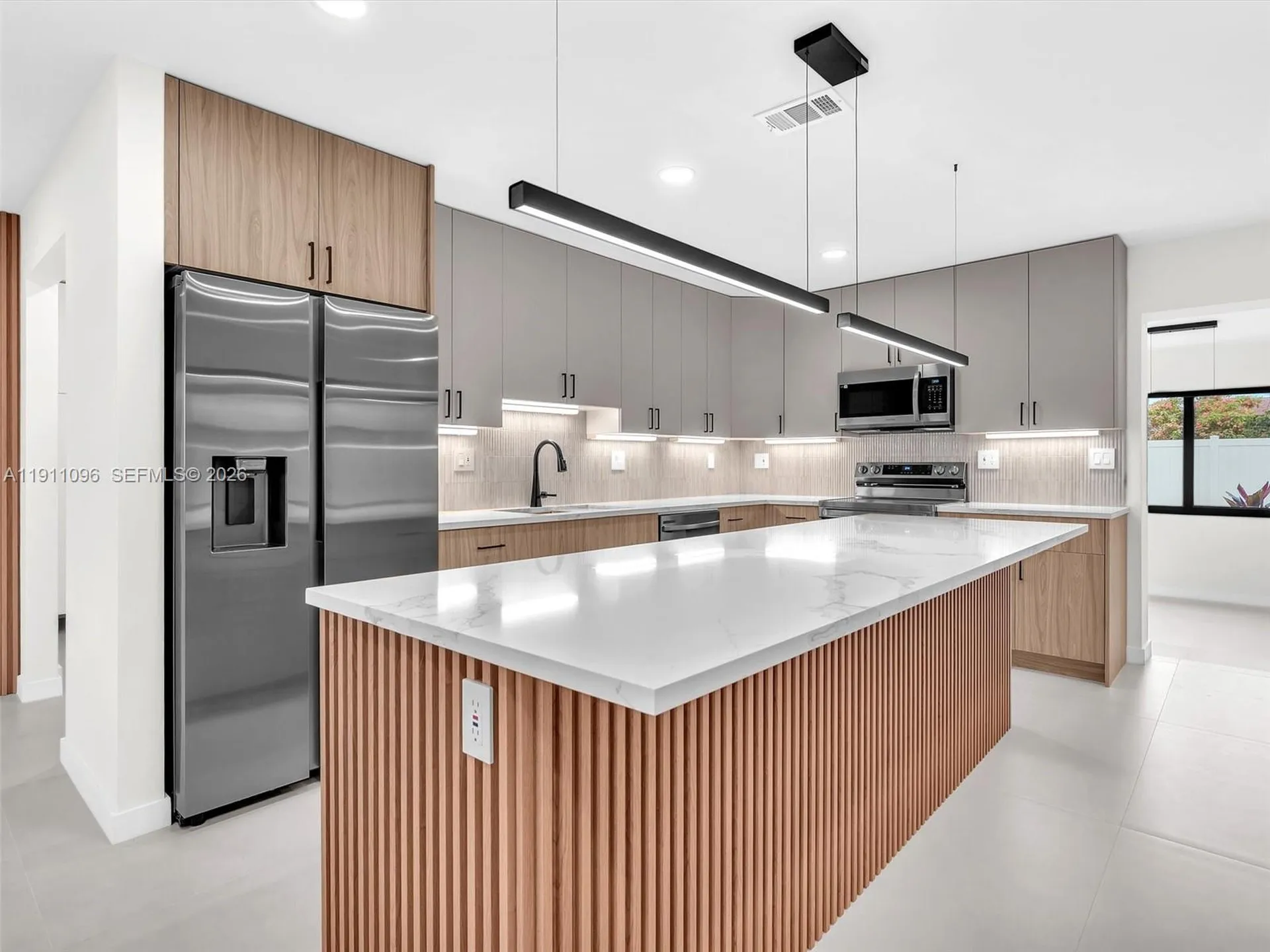 2120 NE 55th Court Fort Lauderdale FL 33308