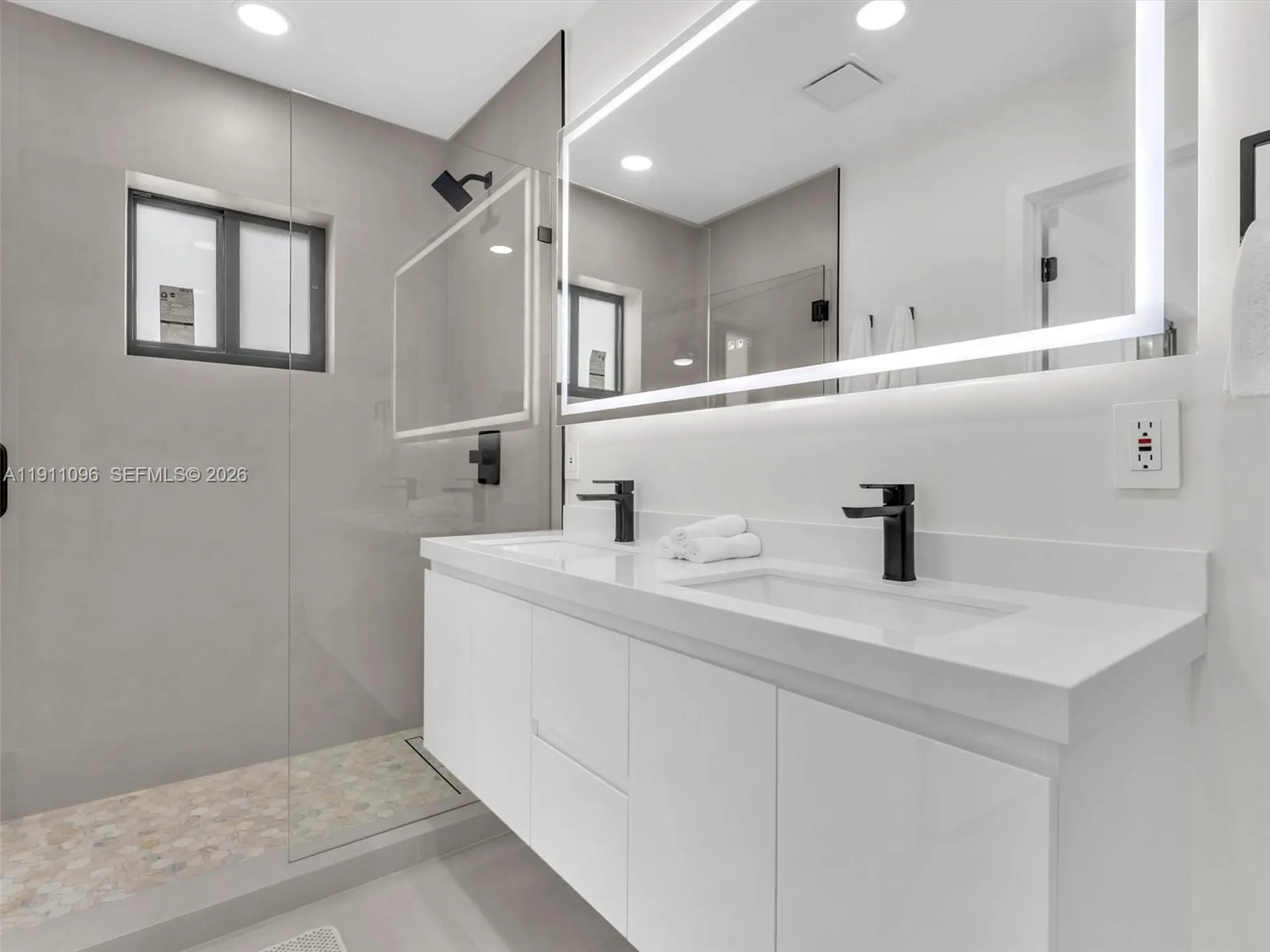 2120 NE 55th Court Fort Lauderdale FL 33308
